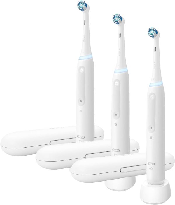 Oral-B iO Series 3 Rechargeable Electric Toothbrush – Black, 3 Modes, 2 Brush Heads & Travel Case