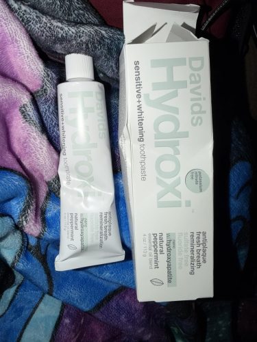 Davids Nano Hydroxyapatite Toothpaste – Sensitive + Whitening, Fluoride Free, Peppermint, 4 oz photo review